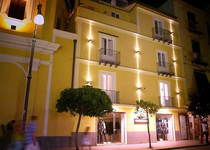 Palazzo Tritone & Abagnale