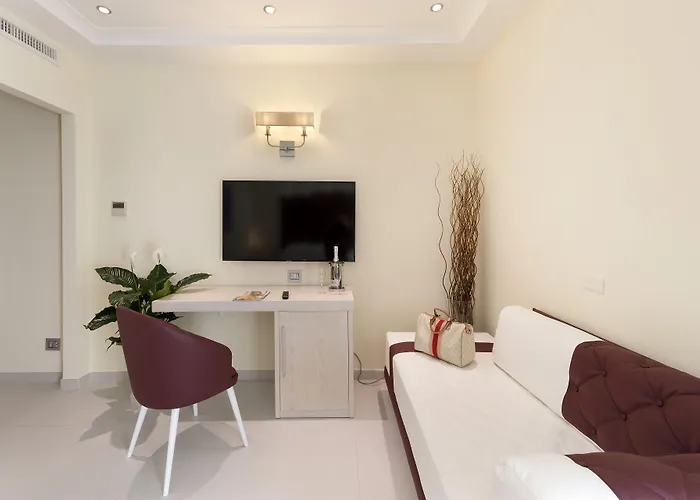 Palazzo Tritone & Abagnale Bed & Breakfast Sorrento