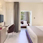 Palazzo Tritone & Abagnale Bed & Breakfast