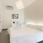 Palazzo Tritone & Abagnale Bed & Breakfast