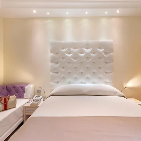 Oda ve Kahvaltı Palazzo Tritone & Abagnale 4*