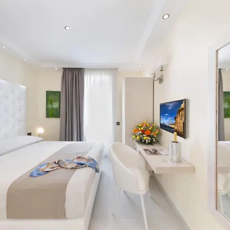 Palazzo Tritone & Abagnale 4* Sorrento