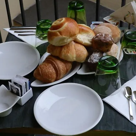Palazzo Tritone & Abagnale Alojamento de Acomodação e Pequeno-almoço Sorrento