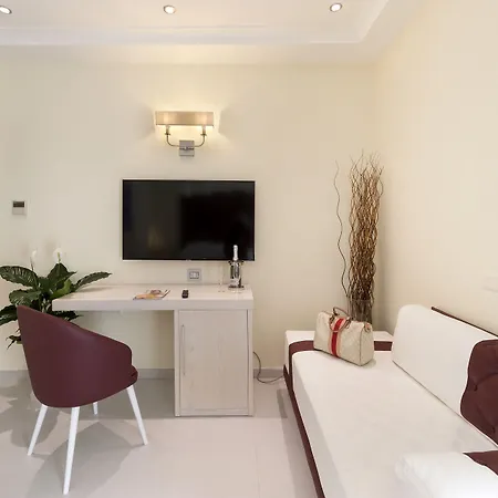 Palazzo Tritone & Abagnale فندق مبيت وإفطار سورينتو