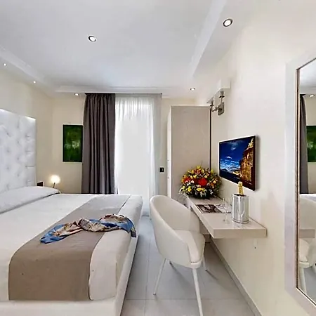 Palazzo Tritone & Abagnale 4*