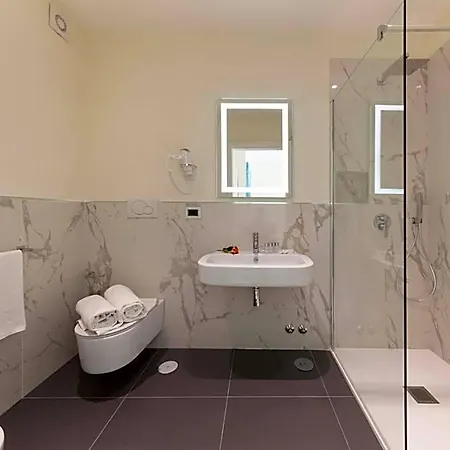 Palazzo Tritone & Abagnale Bed & Breakfast