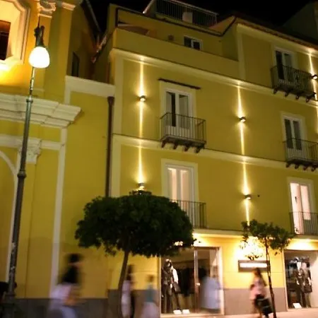 Palazzo Tritone & Abagnale Отель типа 