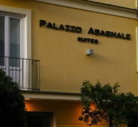 Palazzo Tritone & Abagnale Сорренто