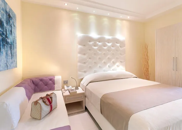 Palazzo Tritone & Abagnale 4*