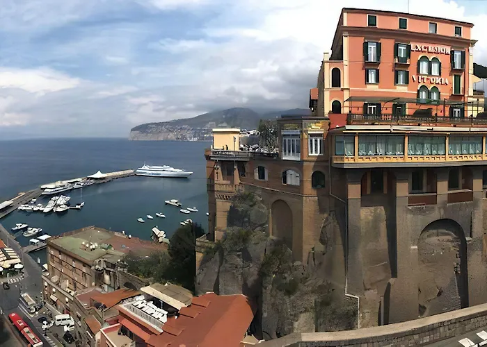 Palazzo Tritone & Abagnale Bed & Breakfast