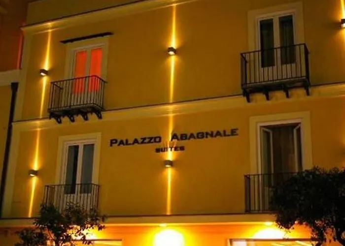 Palazzo Tritone & Abagnale 4*
