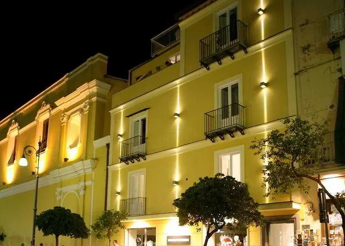 Palazzo Tritone & Abagnale