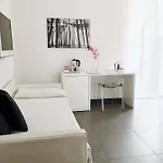 Bed & Breakfast Palazzo Tritone&abagnale 4*