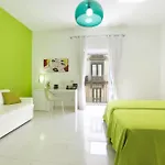 Palazzo Tritone&abagnale Bed & Breakfast