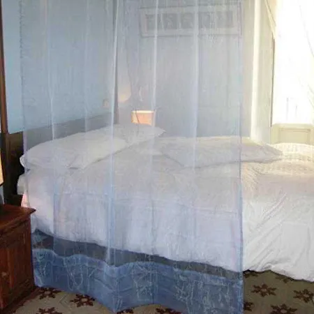 Nocleg ze śniadaniem Palazzo Tritone & Abagnale 3*